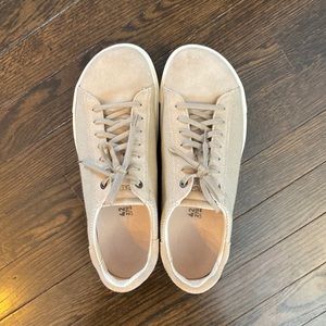 Tan Men’s Birkenstock shoes